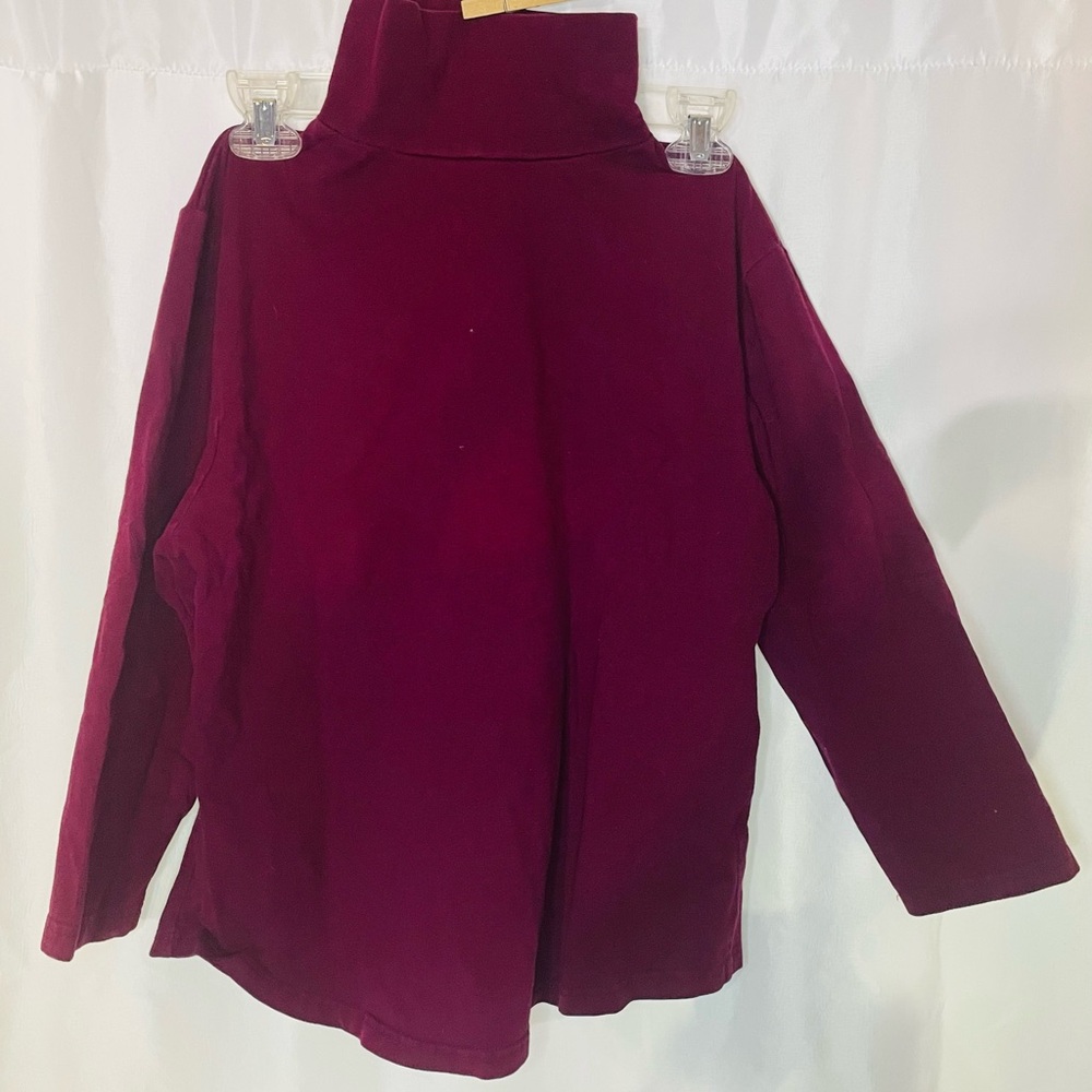 St. John's Bay Long Sleeve Turtleneck in Burgundy